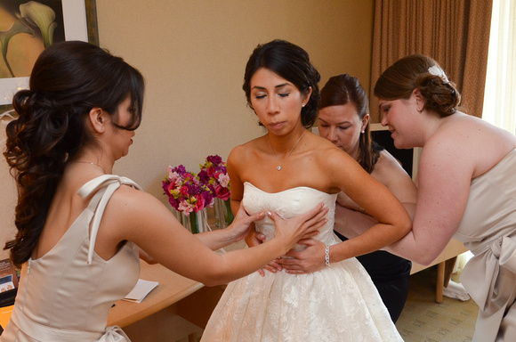 brides, getting ready